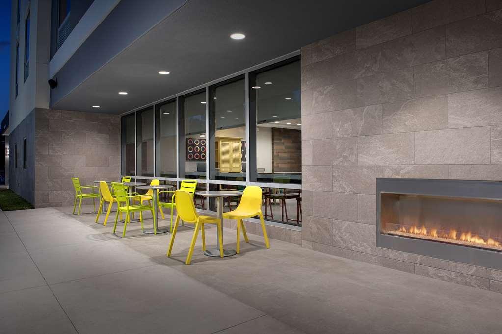Home2 Suites By Hilton Tampa Westshore Airport Eksteriør billede